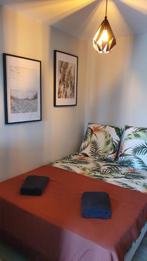 Tropical - Appt Climatise - Proche Plage - Aquarium - Parking - Wifi Canet-en-Roussillon Eksteriør bilde